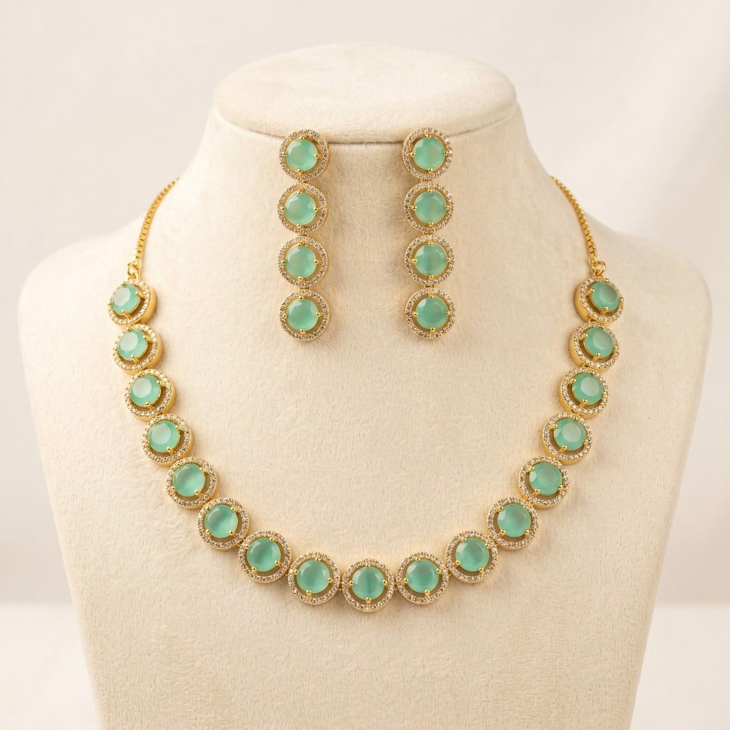 Mint Dew with neck stand