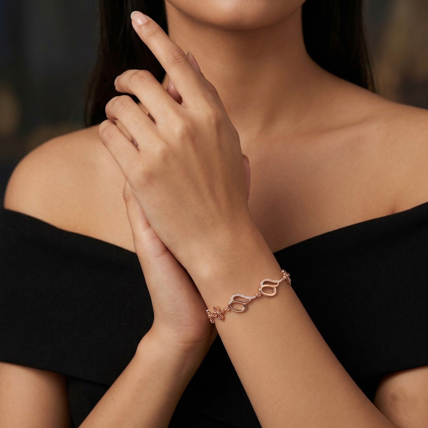 Flower Line Bracelet