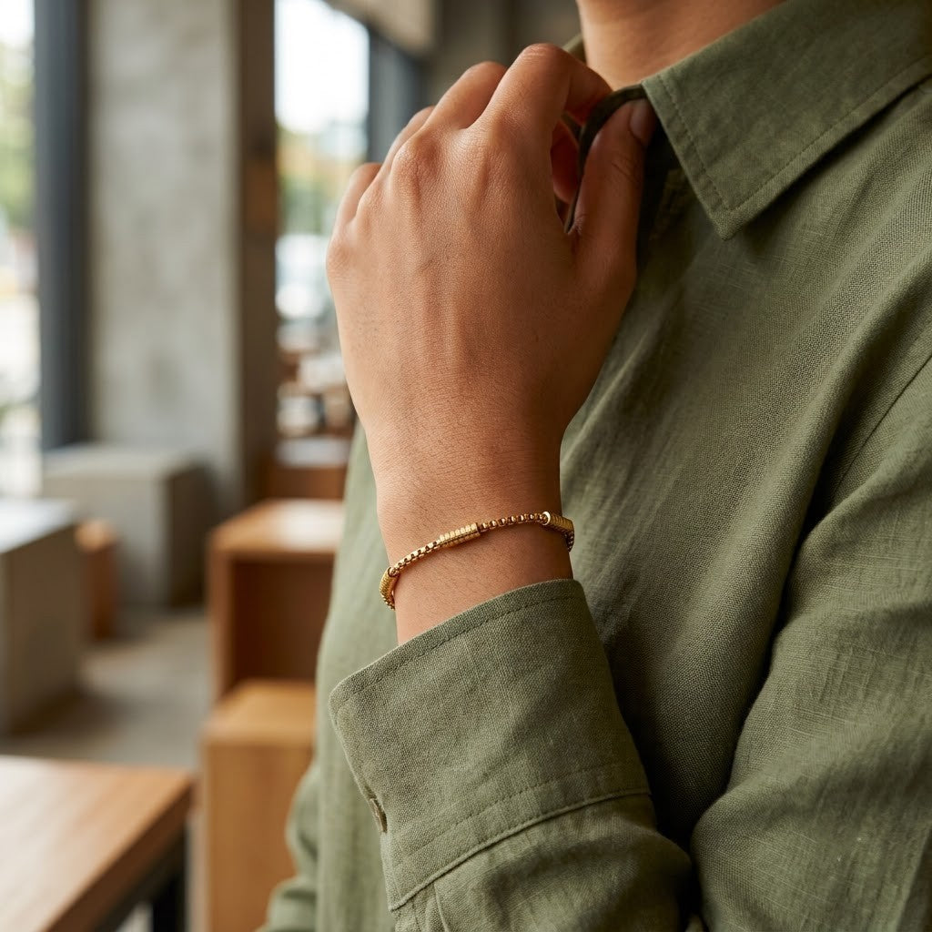 Linear Bar Bracelet