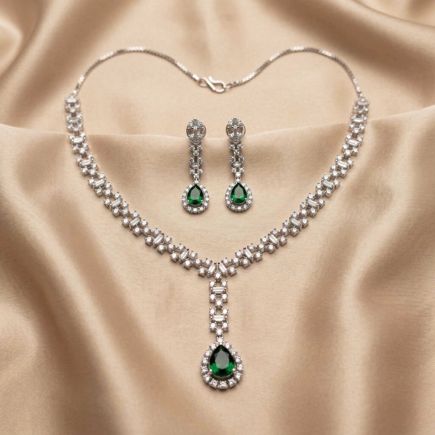 Emerald Drop Main Image