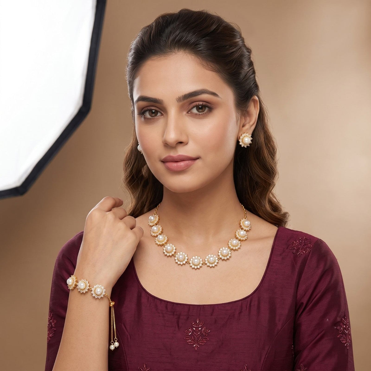 Pearl Bloom Necklace