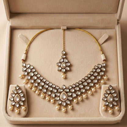 Heer Kundan Set