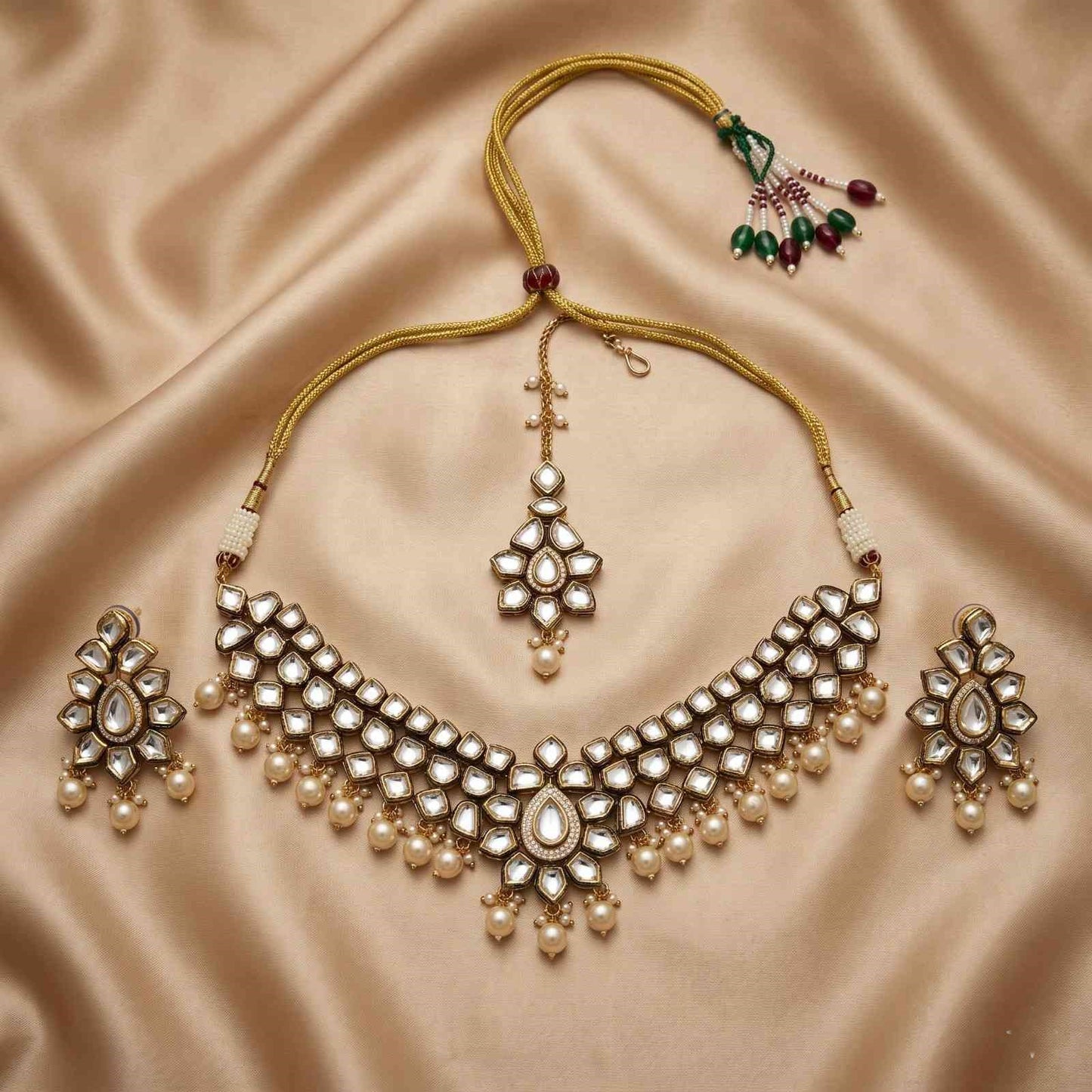 Heer Kundan Set