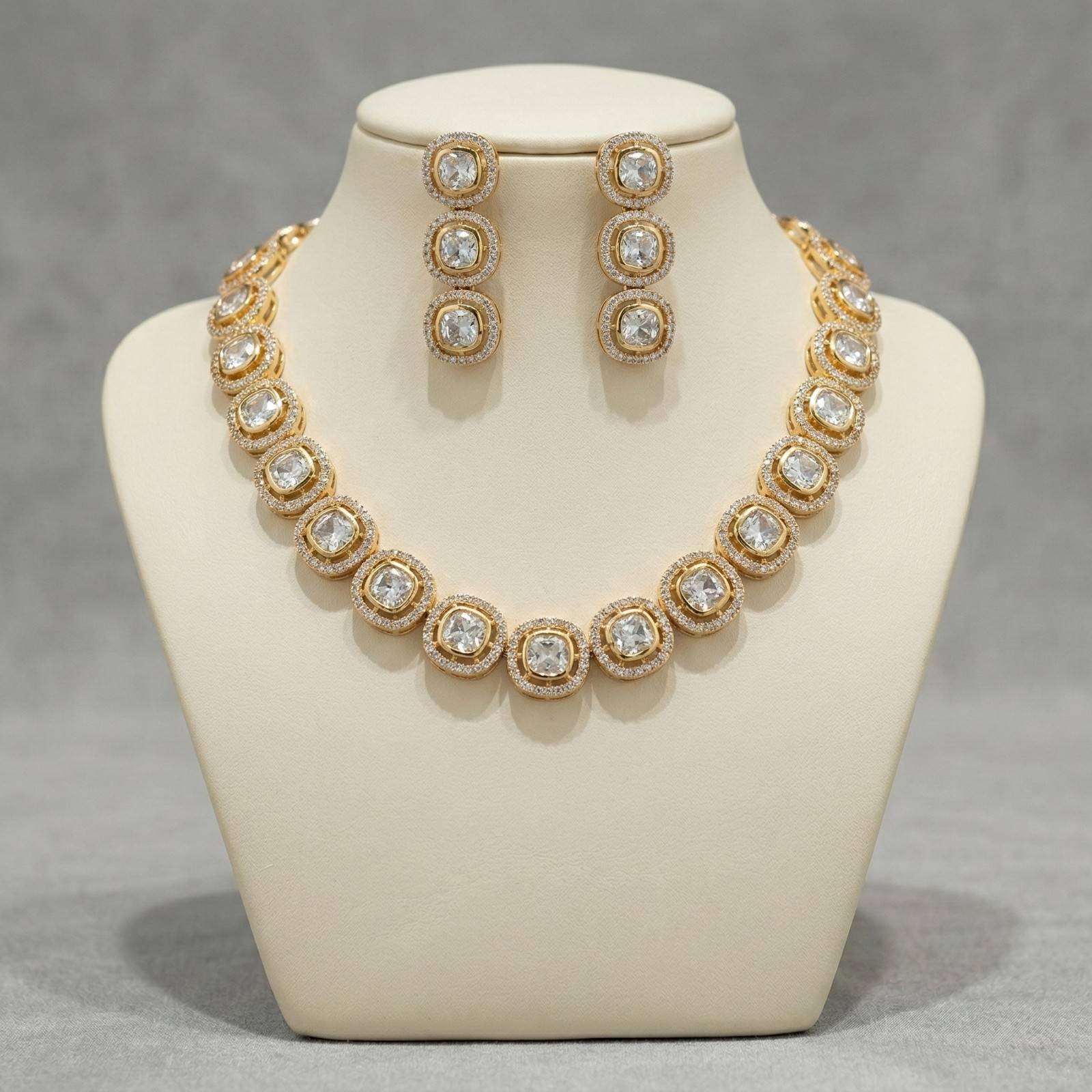 Heera Symphony necklace