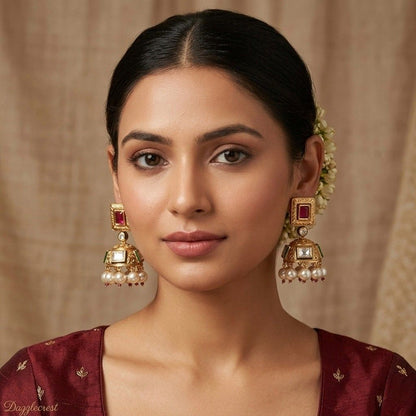 Gul Ratan with model