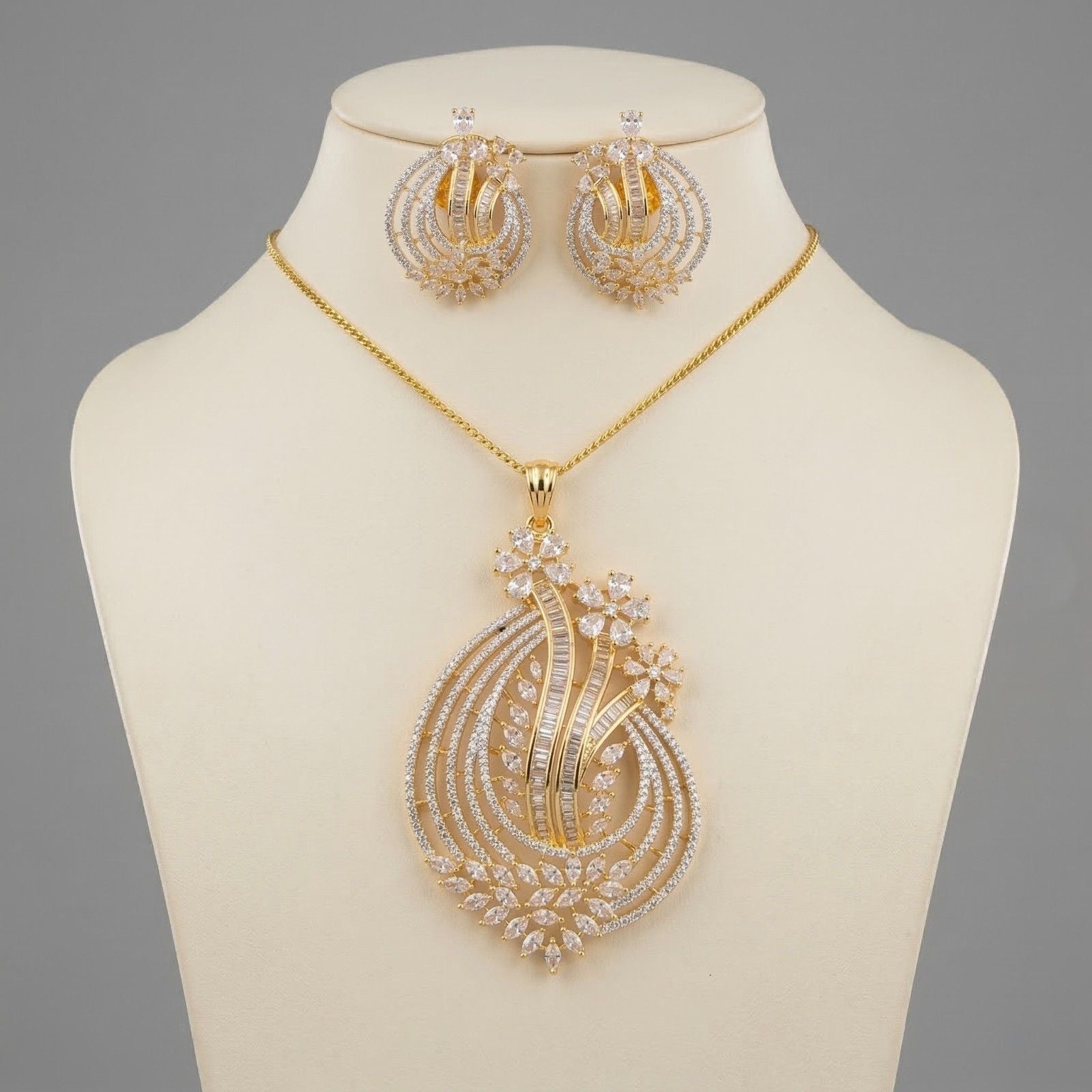Noor Blossom neck stand