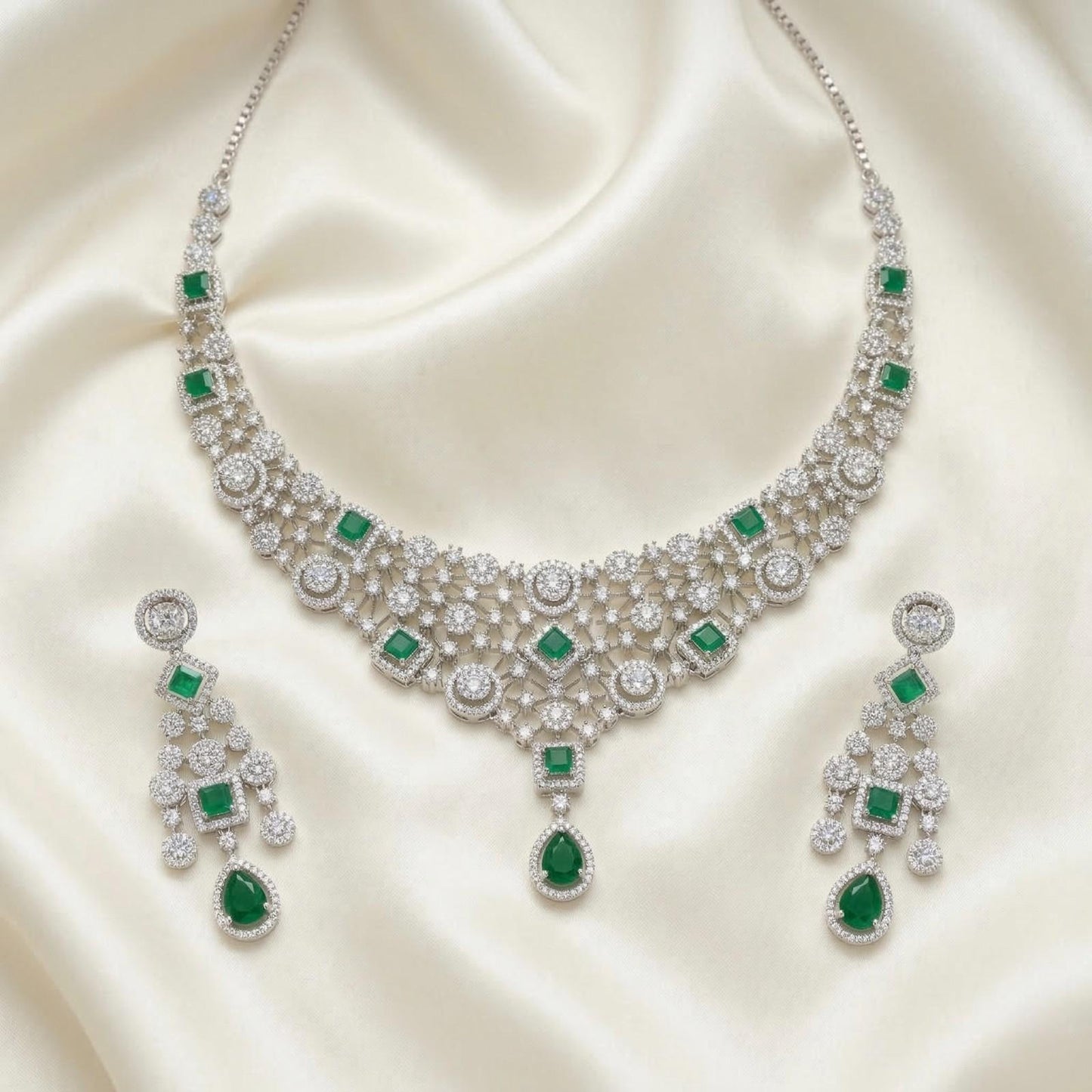 Emerald Jaal set