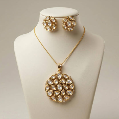 Polki Petal on neckstand